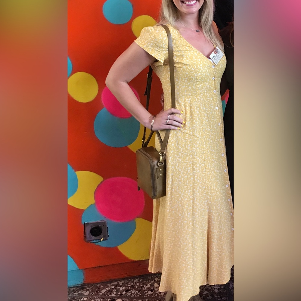 Skylar + Madison | Yellow Floral Maxi Dress M - Picture 11 of 11